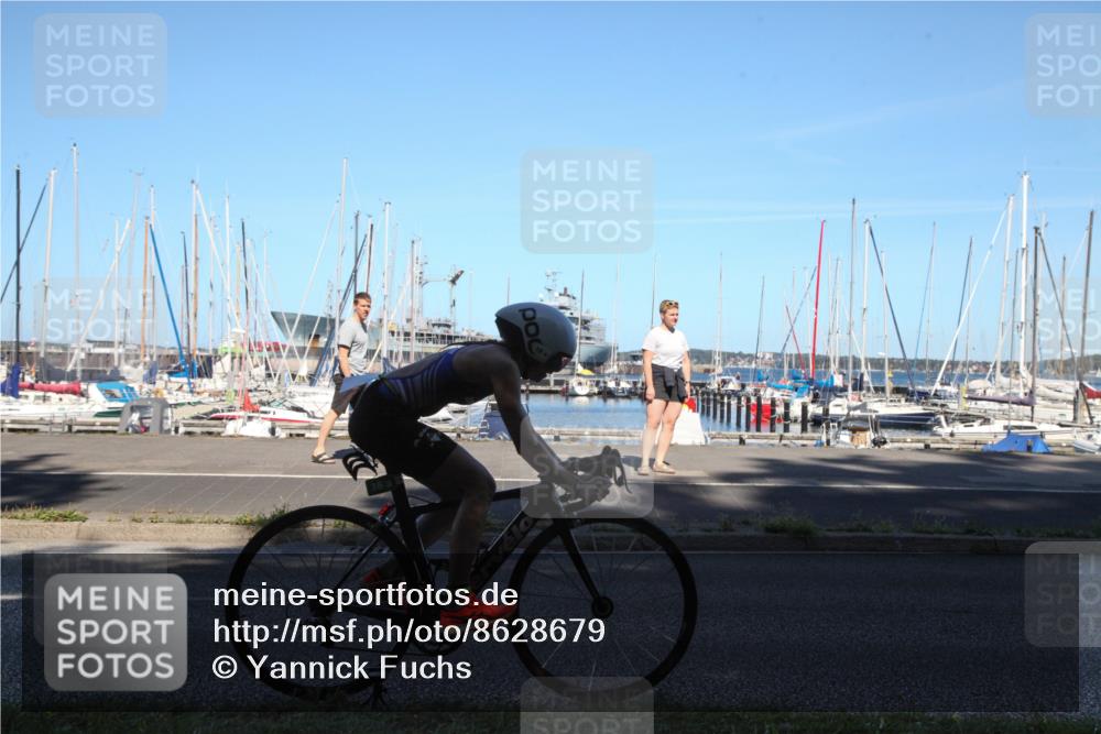 17.08.2025 - KN Förde Triathlon 2025 Yannick Fuchs http://msf.ph/oto/8628679 17.08.2025 15:05:24 Radfahren  meine-sportfotos.de