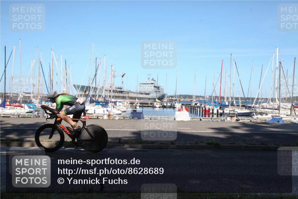 17.08.2025 - KN Förde Triathlon 2025 Yannick Fuchs http://msf.ph/oto/8628689 17.08.2025 15:17:06 Radfahren  meine-sportfotos.de