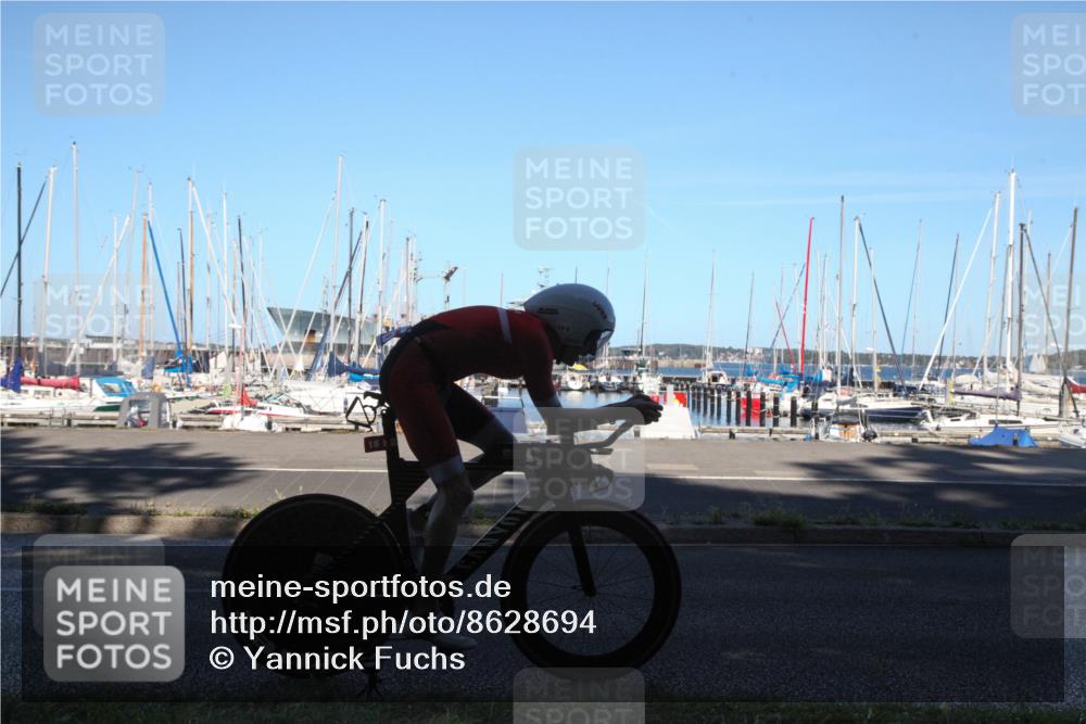 17.08.2025 - KN Förde Triathlon 2025 Yannick Fuchs http://msf.ph/oto/8628694 17.08.2025 15:19:18 Radfahren  meine-sportfotos.de