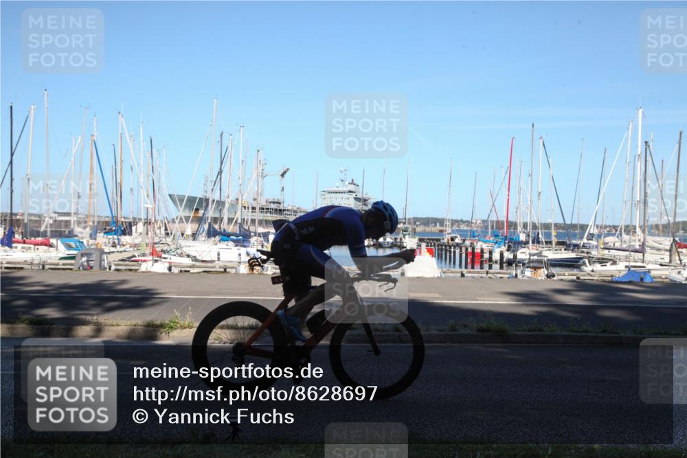 17.08.2025 - KN Förde Triathlon 2025 Yannick Fuchs http://msf.ph/oto/8628697 17.08.2025 15:19:54 Radfahren  meine-sportfotos.de