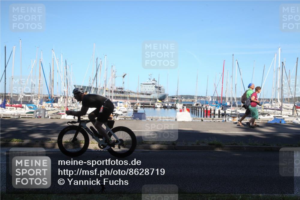 17.08.2025 - KN Förde Triathlon 2025 Yannick Fuchs http://msf.ph/oto/8628719 17.08.2025 15:24:52 Radfahren  meine-sportfotos.de