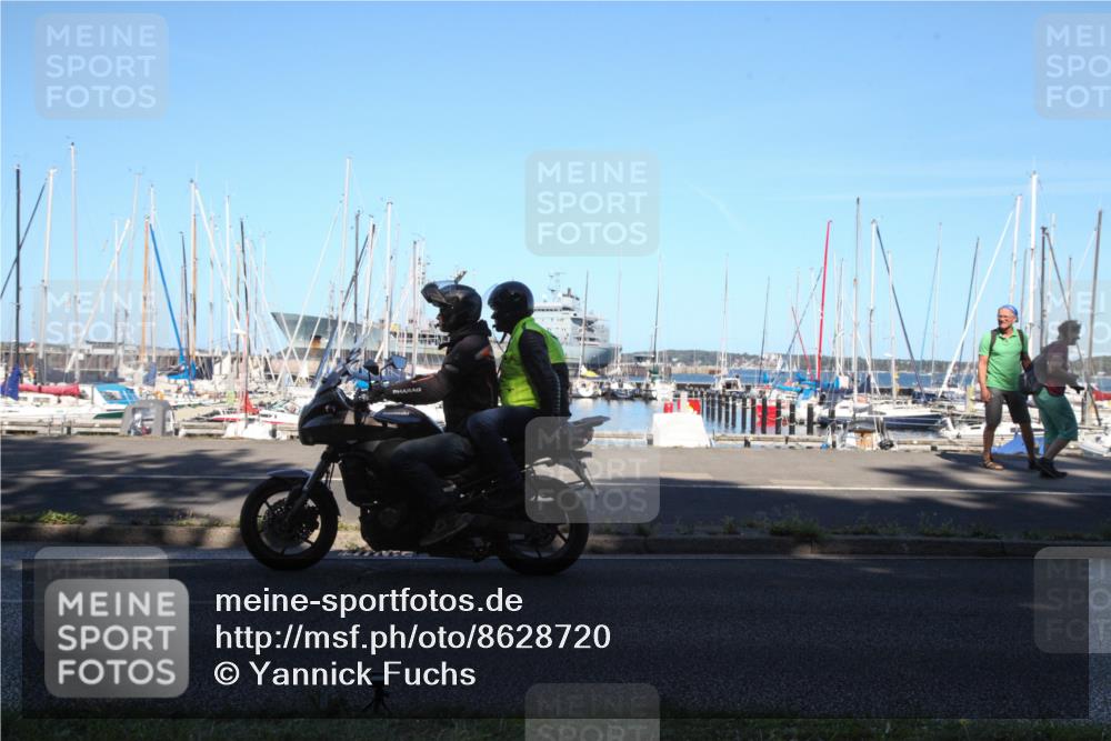 17.08.2025 - KN Förde Triathlon 2025 Yannick Fuchs http://msf.ph/oto/8628720 17.08.2025 15:24:53 Radfahren  meine-sportfotos.de