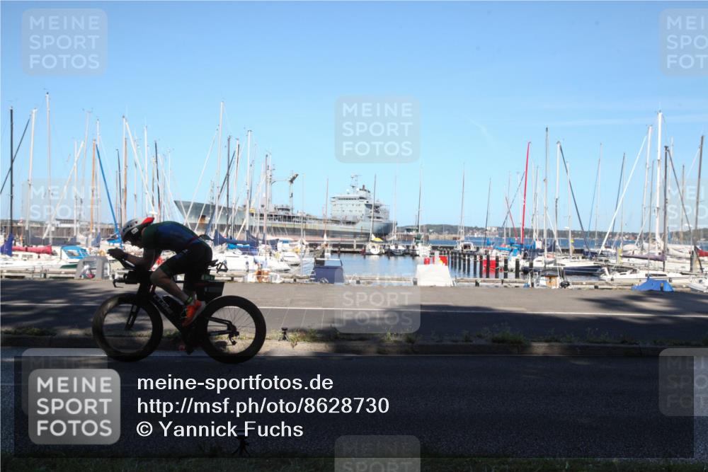 17.08.2025 - KN Förde Triathlon 2025 Yannick Fuchs http://msf.ph/oto/8628730 17.08.2025 15:28:06 Radfahren  meine-sportfotos.de