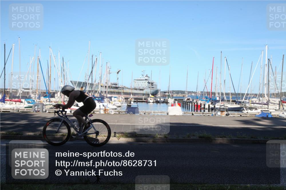 17.08.2025 - KN Förde Triathlon 2025 Yannick Fuchs http://msf.ph/oto/8628731 17.08.2025 15:28:16 Radfahren  meine-sportfotos.de