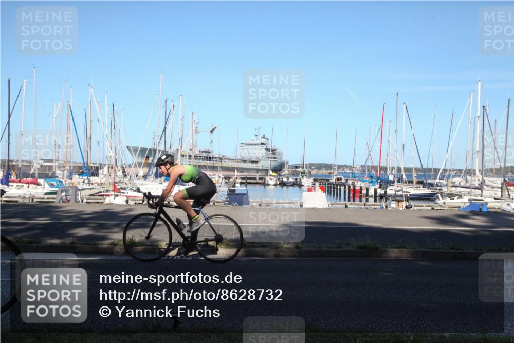 17.08.2025 - KN Förde Triathlon 2025 Yannick Fuchs http://msf.ph/oto/8628732 17.08.2025 15:28:21 Radfahren  meine-sportfotos.de