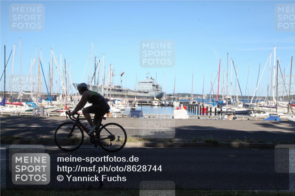 17.08.2025 - KN Förde Triathlon 2025 Yannick Fuchs http://msf.ph/oto/8628744 17.08.2025 15:32:20 Radfahren  meine-sportfotos.de