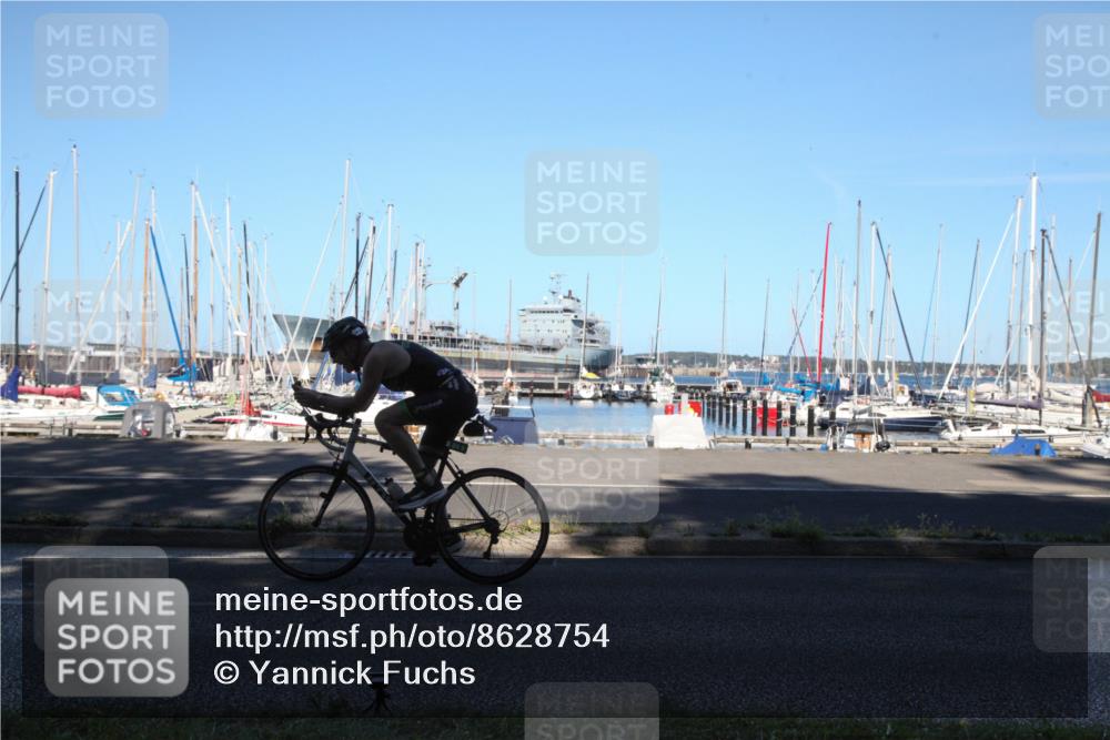 17.08.2025 - KN Förde Triathlon 2025 Yannick Fuchs http://msf.ph/oto/8628754 17.08.2025 15:34:45 Radfahren  meine-sportfotos.de