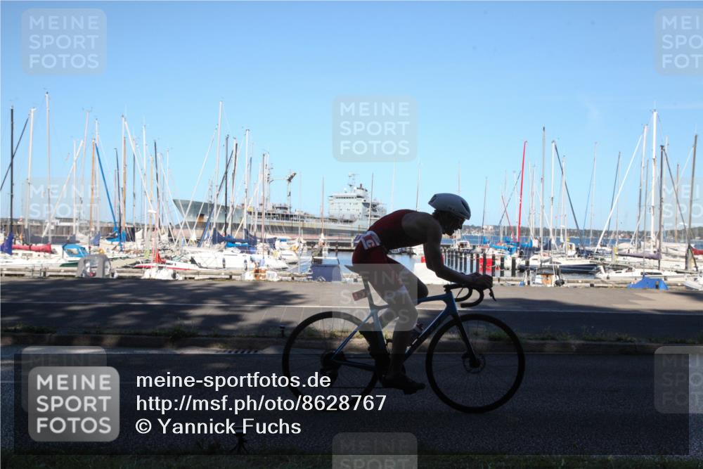 17.08.2025 - KN Förde Triathlon 2025 Yannick Fuchs http://msf.ph/oto/8628767 17.08.2025 15:41:43 Radfahren  meine-sportfotos.de