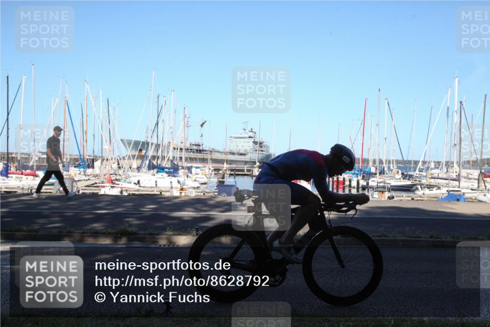17.08.2025 - KN Förde Triathlon 2025 Yannick Fuchs http://msf.ph/oto/8628792 17.08.2025 15:50:26 Radfahren  meine-sportfotos.de