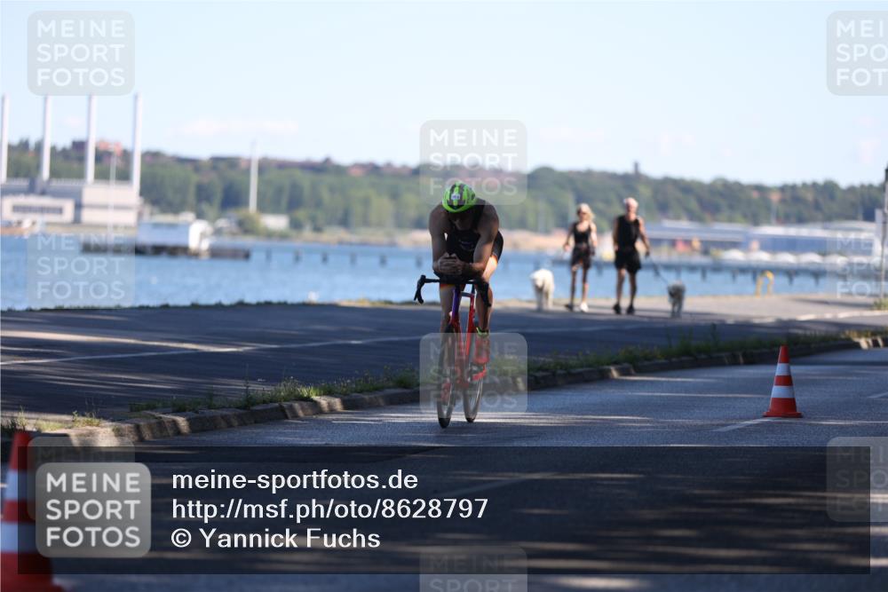 17.08.2025 - KN Förde Triathlon 2025 Yannick Fuchs http://msf.ph/oto/8628797 17.08.2025 14:54:31 Radfahren  meine-sportfotos.de