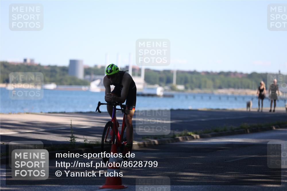 17.08.2025 - KN Förde Triathlon 2025 Yannick Fuchs http://msf.ph/oto/8628799 17.08.2025 14:54:32 Radfahren  meine-sportfotos.de