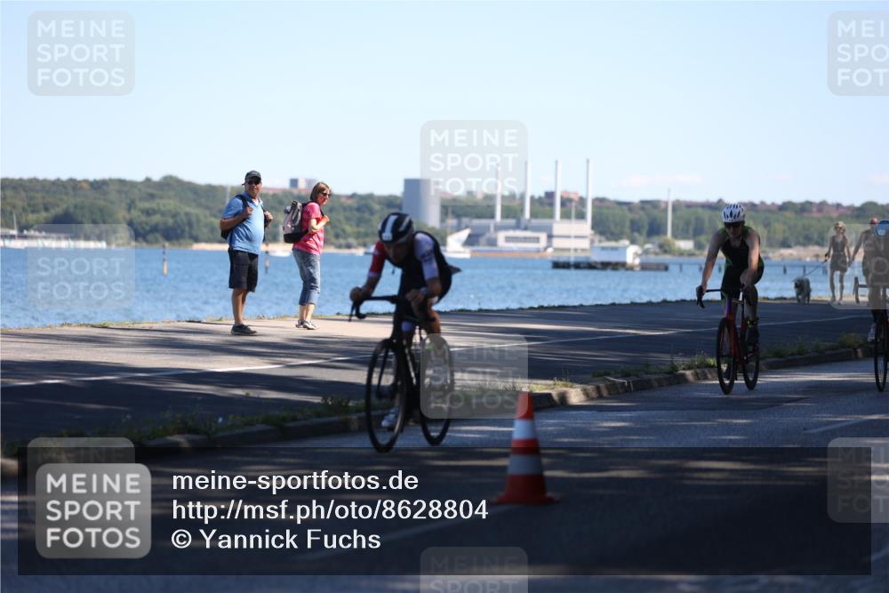 17.08.2025 - KN Förde Triathlon 2025 Yannick Fuchs http://msf.ph/oto/8628804 17.08.2025 14:54:35 Radfahren  meine-sportfotos.de