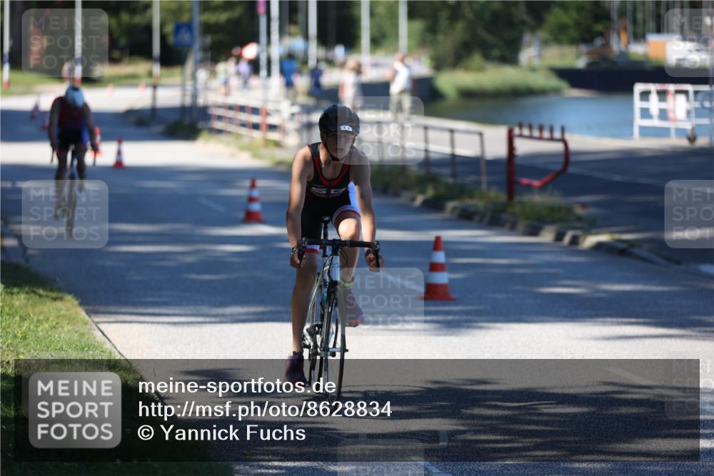 17.08.2025 - KN Förde Triathlon 2025 Yannick Fuchs http://msf.ph/oto/8628834 17.08.2025 14:57:28 Radfahren  meine-sportfotos.de