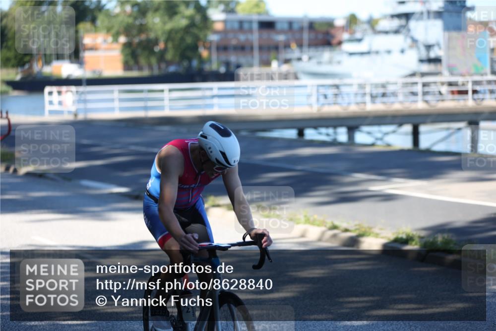 17.08.2025 - KN Förde Triathlon 2025 Yannick Fuchs http://msf.ph/oto/8628840 17.08.2025 14:57:31 Radfahren  meine-sportfotos.de