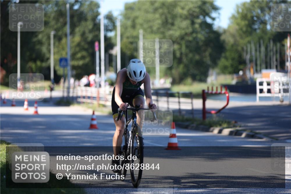 17.08.2025 - KN Förde Triathlon 2025 Yannick Fuchs http://msf.ph/oto/8628844 17.08.2025 15:03:21 Radfahren 35 meine-sportfotos.de