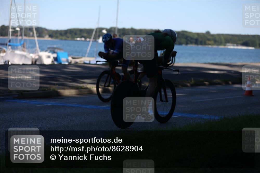 17.08.2025 - KN Förde Triathlon 2025 Yannick Fuchs http://msf.ph/oto/8628904 17.08.2025 15:18:30 Radfahren  meine-sportfotos.de