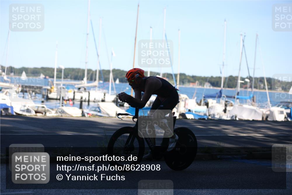 17.08.2025 - KN Förde Triathlon 2025 Yannick Fuchs http://msf.ph/oto/8628908 17.08.2025 15:19:17 Radfahren  meine-sportfotos.de