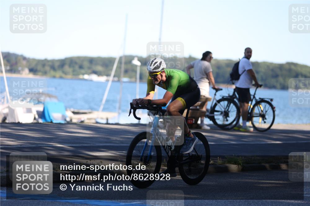 17.08.2025 - KN Förde Triathlon 2025 Yannick Fuchs http://msf.ph/oto/8628928 17.08.2025 15:20:34 Radfahren 12 meine-sportfotos.de