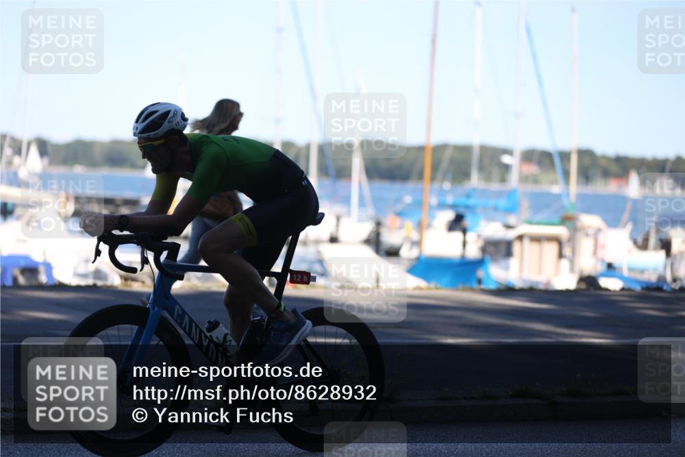 17.08.2025 - KN Förde Triathlon 2025 Yannick Fuchs http://msf.ph/oto/8628932 17.08.2025 15:20:35 Radfahren  meine-sportfotos.de