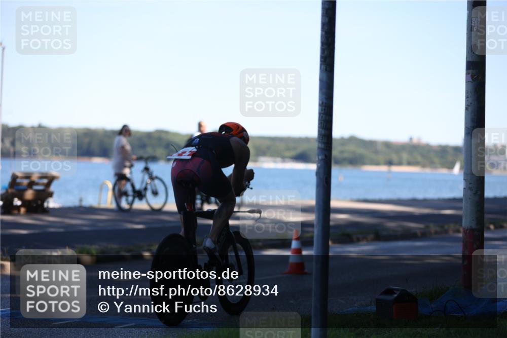 17.08.2025 - KN Förde Triathlon 2025 Yannick Fuchs http://msf.ph/oto/8628934 17.08.2025 15:20:41 Radfahren  meine-sportfotos.de