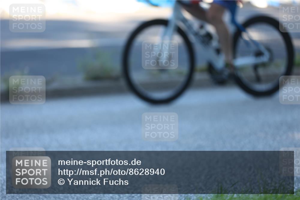 17.08.2025 - KN Förde Triathlon 2025 Yannick Fuchs http://msf.ph/oto/8628940 17.08.2025 15:20:53 Radfahren  meine-sportfotos.de