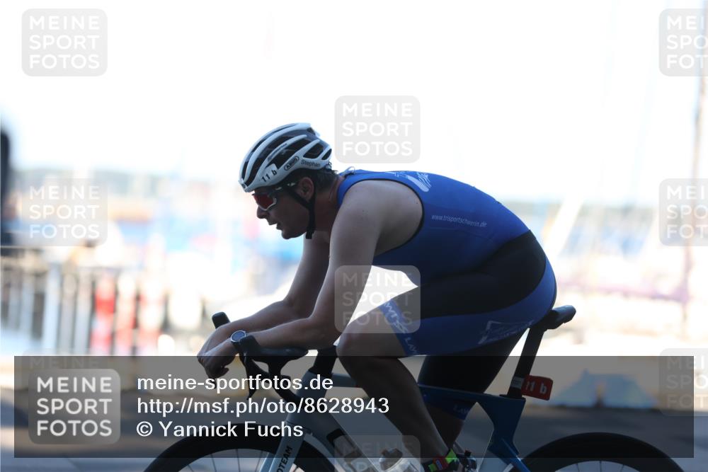 17.08.2025 - KN Förde Triathlon 2025 Yannick Fuchs http://msf.ph/oto/8628943 17.08.2025 15:20:54 Radfahren 11, 11 meine-sportfotos.de