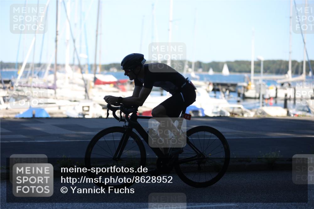 17.08.2025 - KN Förde Triathlon 2025 Yannick Fuchs http://msf.ph/oto/8628952 17.08.2025 15:21:02 Radfahren  meine-sportfotos.de