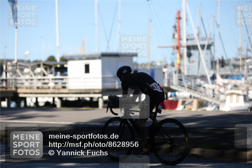 17.08.2025 - KN Förde Triathlon 2025 Yannick Fuchs http://msf.ph/oto/8628956 17.08.2025 15:21:03 Radfahren  meine-sportfotos.de