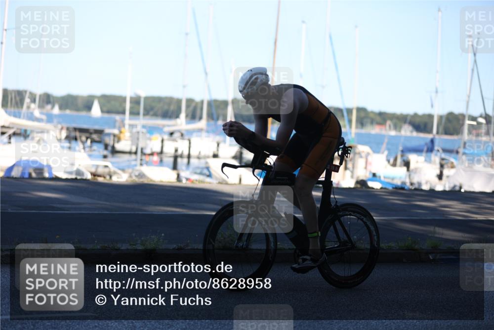 17.08.2025 - KN Förde Triathlon 2025 Yannick Fuchs http://msf.ph/oto/8628958 17.08.2025 15:21:07 Radfahren  meine-sportfotos.de