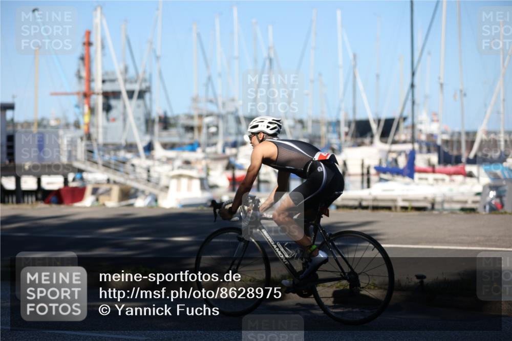 17.08.2025 - KN Förde Triathlon 2025 Yannick Fuchs http://msf.ph/oto/8628975 17.08.2025 15:21:54 Radfahren  meine-sportfotos.de