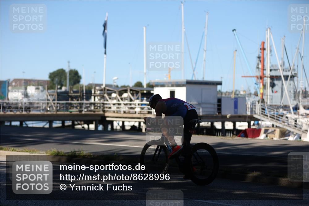 17.08.2025 - KN Förde Triathlon 2025 Yannick Fuchs http://msf.ph/oto/8628996 17.08.2025 15:22:05 Radfahren  meine-sportfotos.de