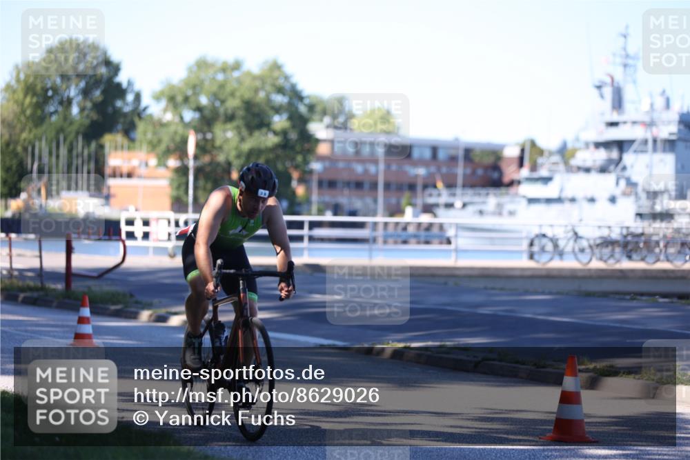 17.08.2025 - KN Förde Triathlon 2025 Yannick Fuchs http://msf.ph/oto/8629026 17.08.2025 15:25:47 Radfahren  meine-sportfotos.de