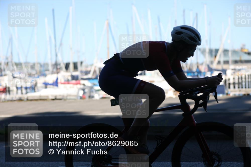 17.08.2025 - KN Förde Triathlon 2025 Yannick Fuchs http://msf.ph/oto/8629065 17.08.2025 15:27:57 Radfahren  meine-sportfotos.de