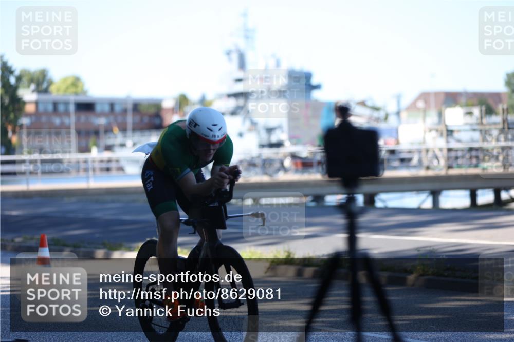 17.08.2025 - KN Förde Triathlon 2025 Yannick Fuchs http://msf.ph/oto/8629081 17.08.2025 15:29:33 Radfahren  meine-sportfotos.de