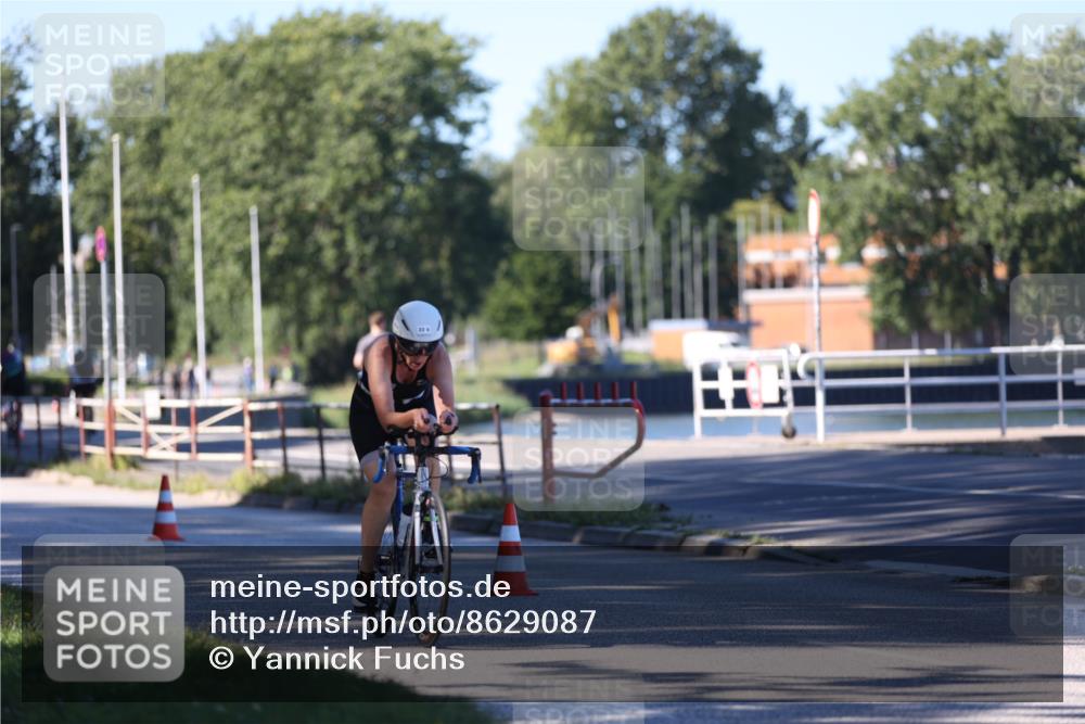17.08.2025 - KN Förde Triathlon 2025 Yannick Fuchs http://msf.ph/oto/8629087 17.08.2025 15:29:51 Radfahren  meine-sportfotos.de