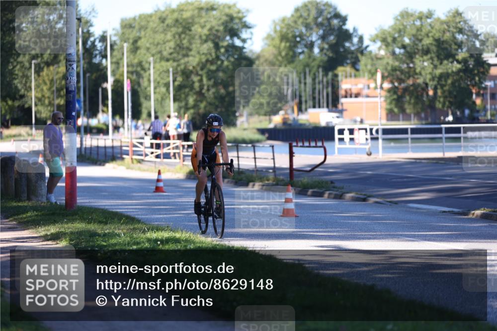 17.08.2025 - KN Förde Triathlon 2025 Yannick Fuchs http://msf.ph/oto/8629148 17.08.2025 15:34:12 Radfahren  meine-sportfotos.de