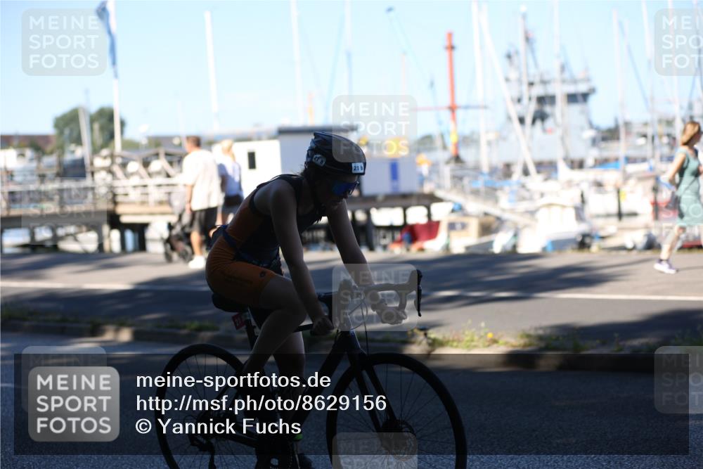 17.08.2025 - KN Förde Triathlon 2025 Yannick Fuchs http://msf.ph/oto/8629156 17.08.2025 15:34:14 Radfahren 21, 109 meine-sportfotos.de