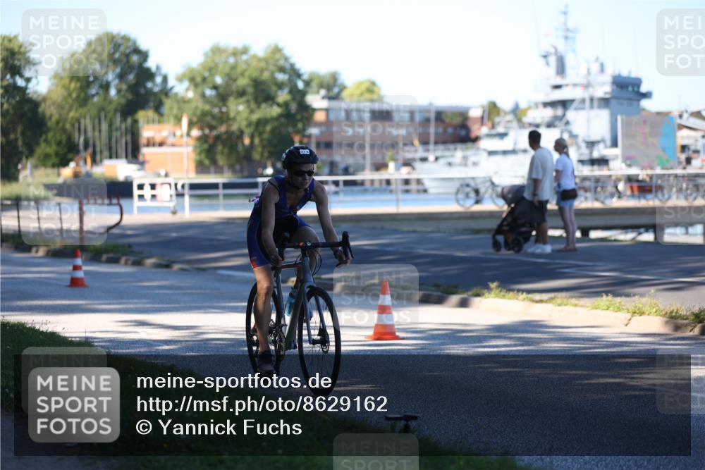 17.08.2025 - KN Förde Triathlon 2025 Yannick Fuchs http://msf.ph/oto/8629162 17.08.2025 15:34:25 Radfahren 23 meine-sportfotos.de