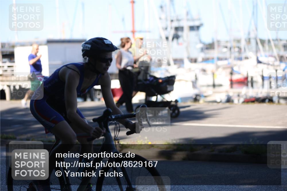17.08.2025 - KN Förde Triathlon 2025 Yannick Fuchs http://msf.ph/oto/8629167 17.08.2025 15:34:26 Radfahren  meine-sportfotos.de
