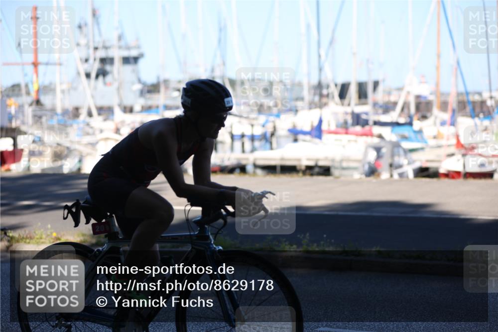 17.08.2025 - KN Förde Triathlon 2025 Yannick Fuchs http://msf.ph/oto/8629178 17.08.2025 15:34:42 Radfahren  meine-sportfotos.de