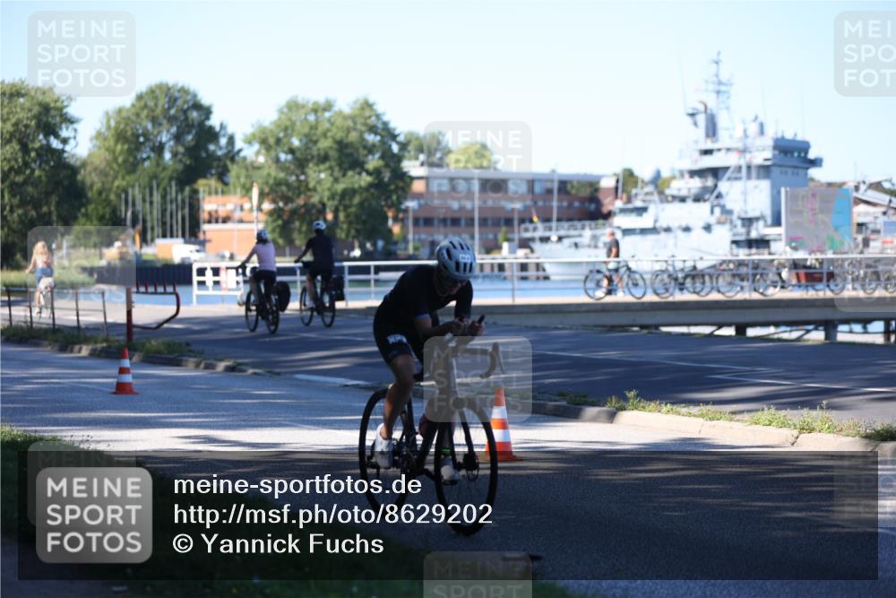 17.08.2025 - KN Förde Triathlon 2025 Yannick Fuchs http://msf.ph/oto/8629202 17.08.2025 15:36:43 Radfahren  meine-sportfotos.de