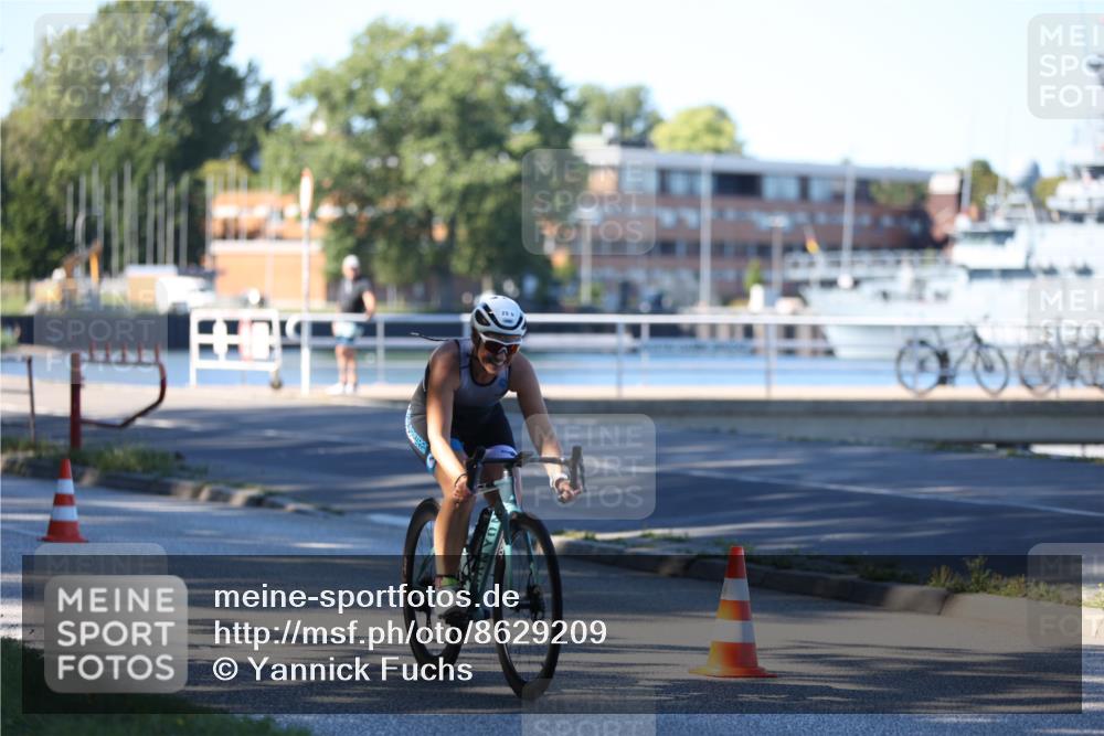 17.08.2025 - KN Förde Triathlon 2025 Yannick Fuchs http://msf.ph/oto/8629209 17.08.2025 15:37:08 Radfahren  meine-sportfotos.de