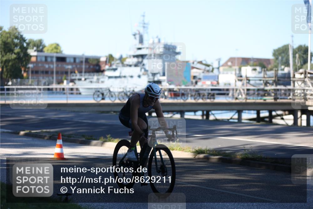 17.08.2025 - KN Förde Triathlon 2025 Yannick Fuchs http://msf.ph/oto/8629211 17.08.2025 15:37:08 Radfahren  meine-sportfotos.de