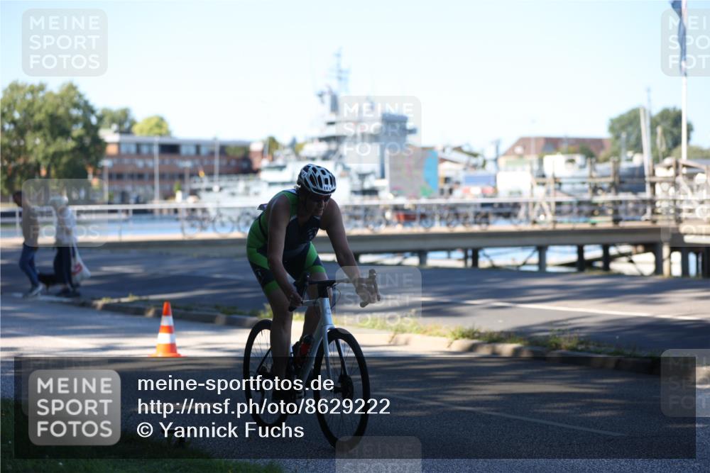17.08.2025 - KN Förde Triathlon 2025 Yannick Fuchs http://msf.ph/oto/8629222 17.08.2025 15:40:26 Radfahren  meine-sportfotos.de