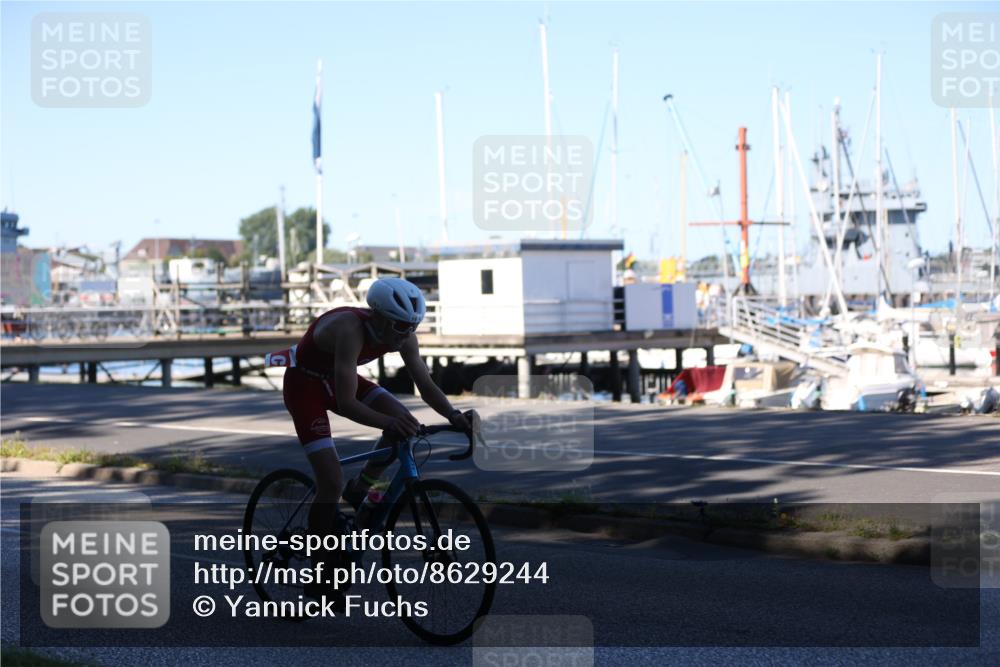 17.08.2025 - KN Förde Triathlon 2025 Yannick Fuchs http://msf.ph/oto/8629244 17.08.2025 15:41:43 Radfahren  meine-sportfotos.de