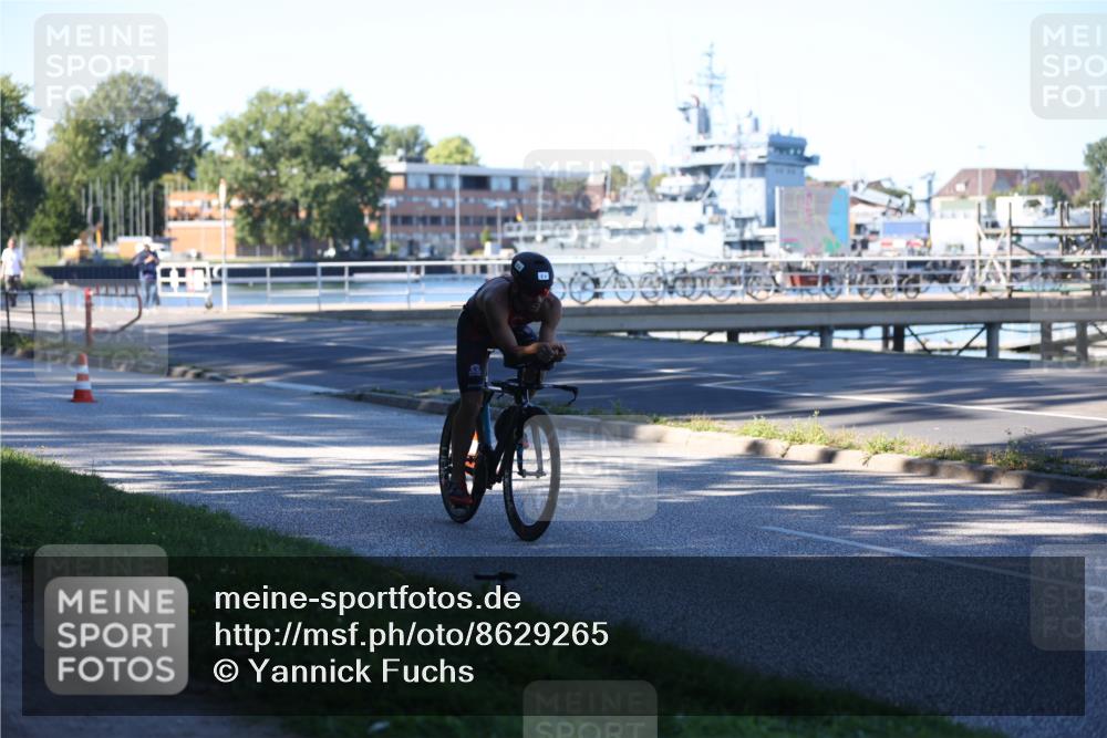 17.08.2025 - KN Förde Triathlon 2025 Yannick Fuchs http://msf.ph/oto/8629265 17.08.2025 15:45:10 Radfahren  meine-sportfotos.de