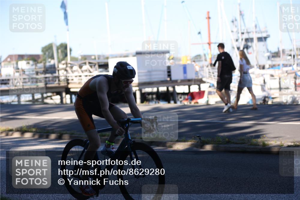 17.08.2025 - KN Förde Triathlon 2025 Yannick Fuchs http://msf.ph/oto/8629280 17.08.2025 15:47:32 Radfahren  meine-sportfotos.de