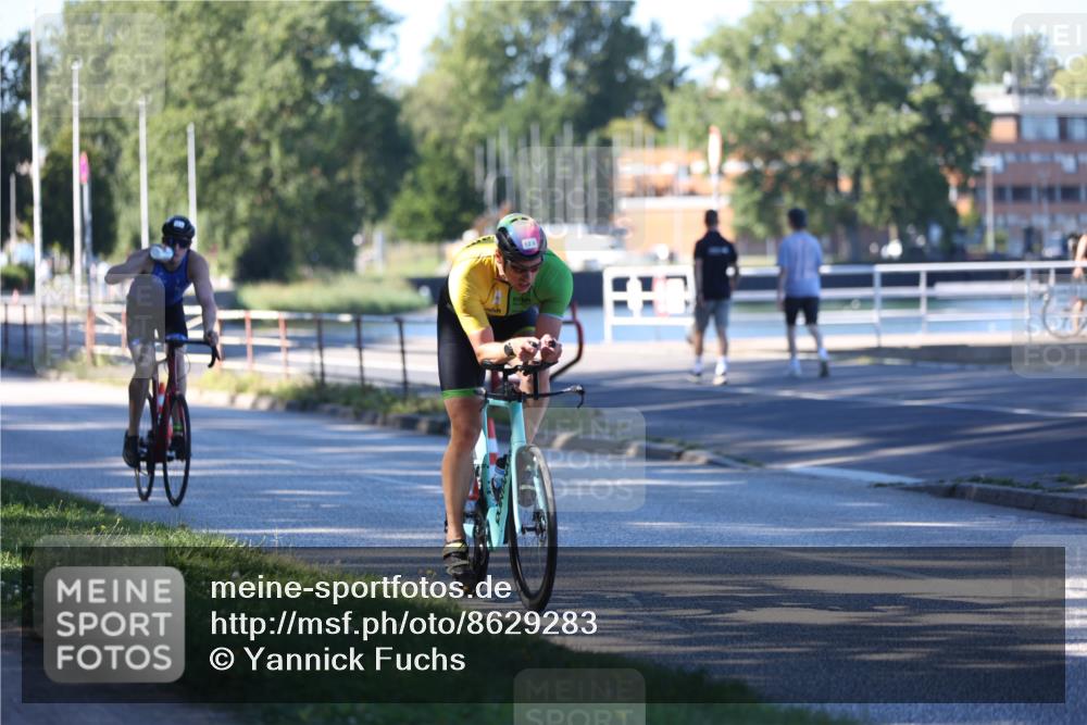 17.08.2025 - KN Förde Triathlon 2025 Yannick Fuchs http://msf.ph/oto/8629283 17.08.2025 15:47:41 Radfahren  meine-sportfotos.de