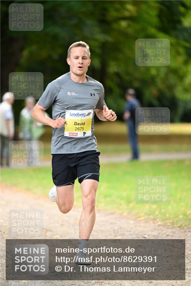 31.08.2025 - 21. Blankeneser Heldenlauf Dr. Thomas Lammeyer http://msf.ph/oto/8629391 31.08.2025 10:04:28 Laufen 8, 2675 meine-sportfotos.de