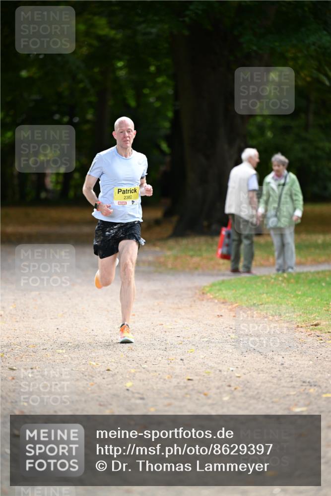 31.08.2025 - 21. Blankeneser Heldenlauf Dr. Thomas Lammeyer http://msf.ph/oto/8629397 31.08.2025 10:04:37 Laufen 2382, 4 meine-sportfotos.de
